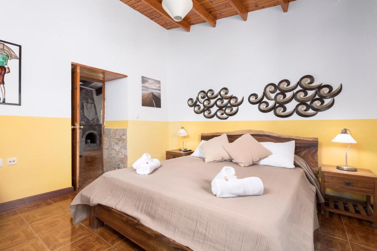 Home2Book Quiet Villa With Private Pool Triquivijate Εξωτερικό φωτογραφία